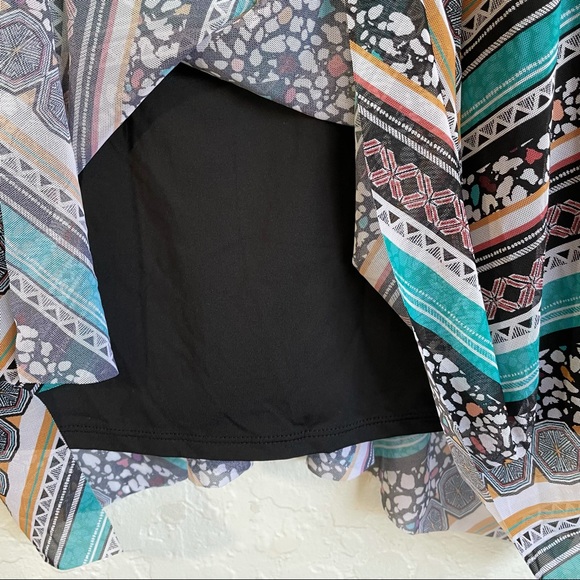 Coco Reef Wild Stripes Current Mesh Layer Tankini - Picture 7 of 16